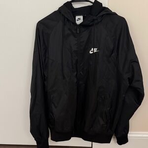 Nike Men's Black Windbreaker Jacket